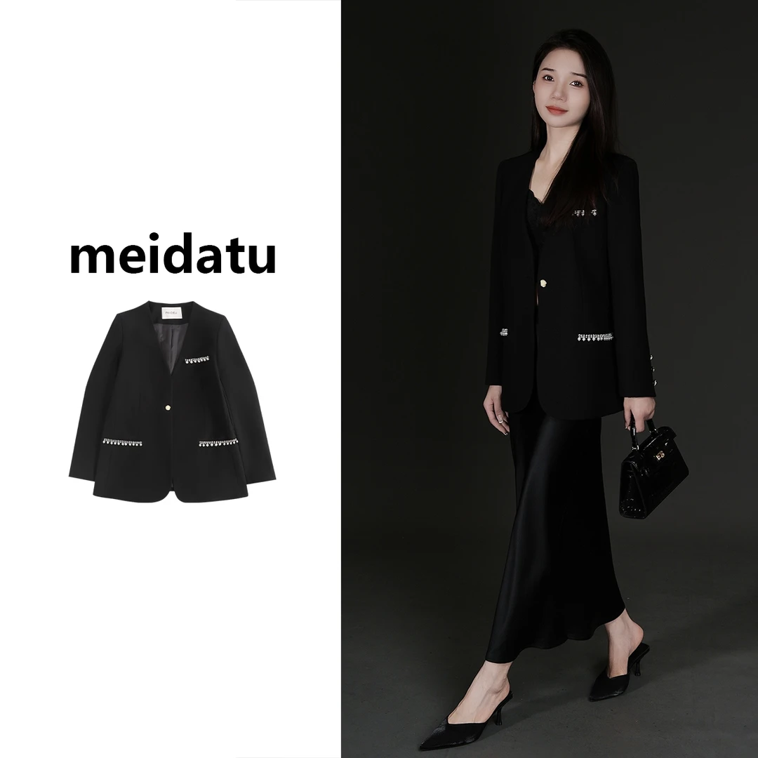 美哒兔（优雅弧度）廓形无领立裁钉珠西装外套（bk2529-9）