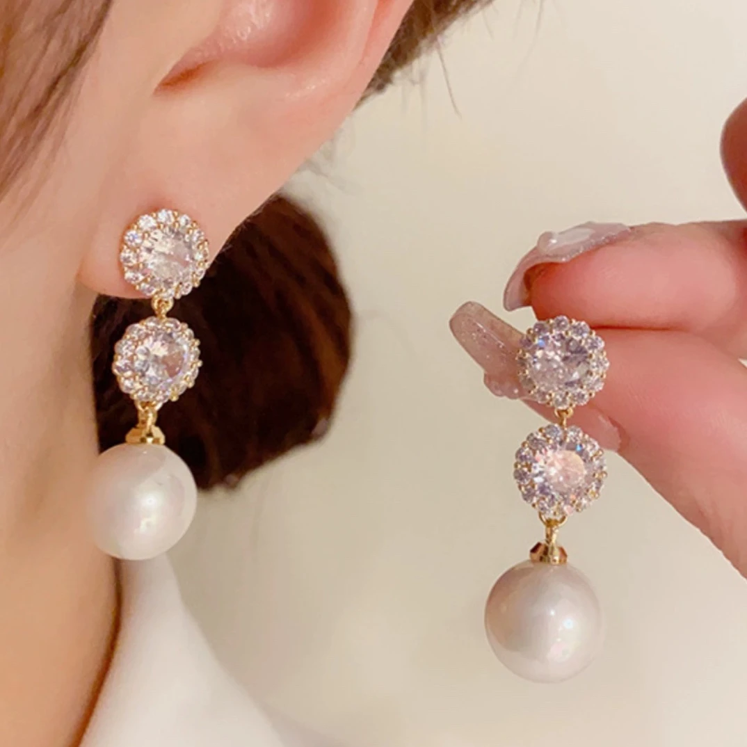 铜合金合成锆石耳饰 合成锆石耳饰法式浪漫珠珠小众名媛风耳环