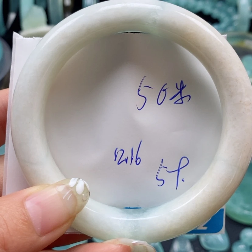 【闪购商品】蛇纹石玉颈饰合金