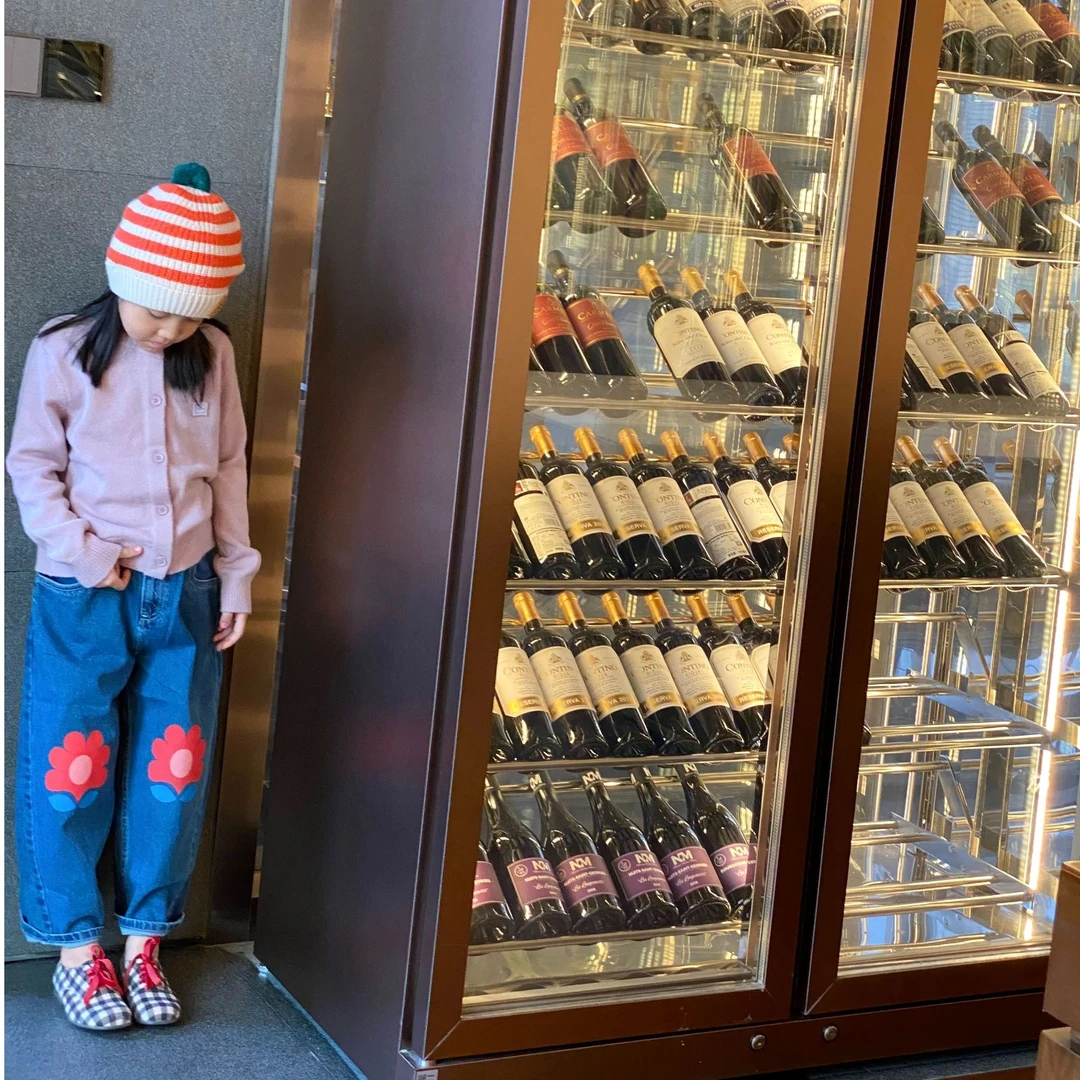 2024秋冬女童新品花朵蓝色牛仔裤