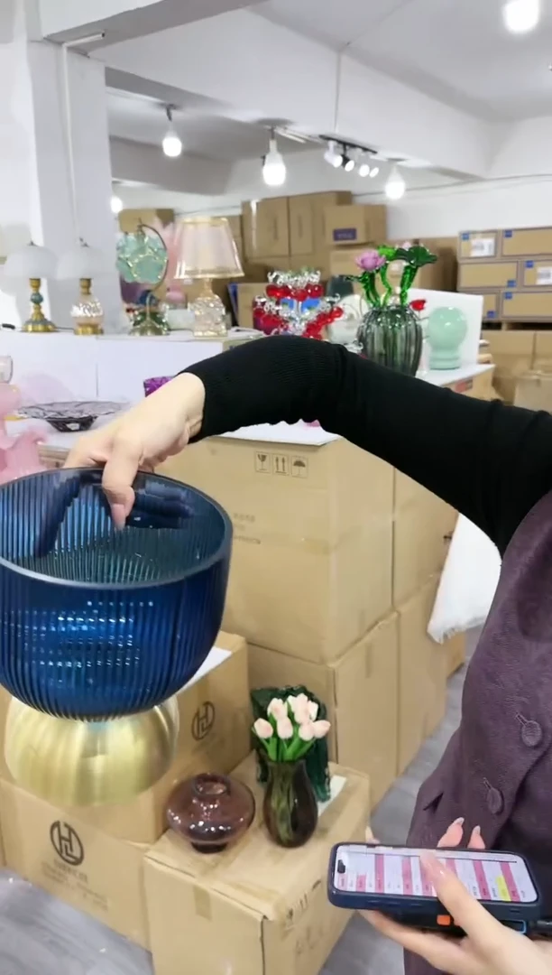 【闪购商品】瑞花瓶N-36晚