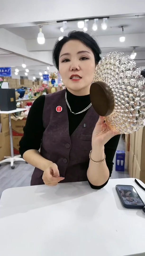 【闪购商品】瑞花瓶N-49晚