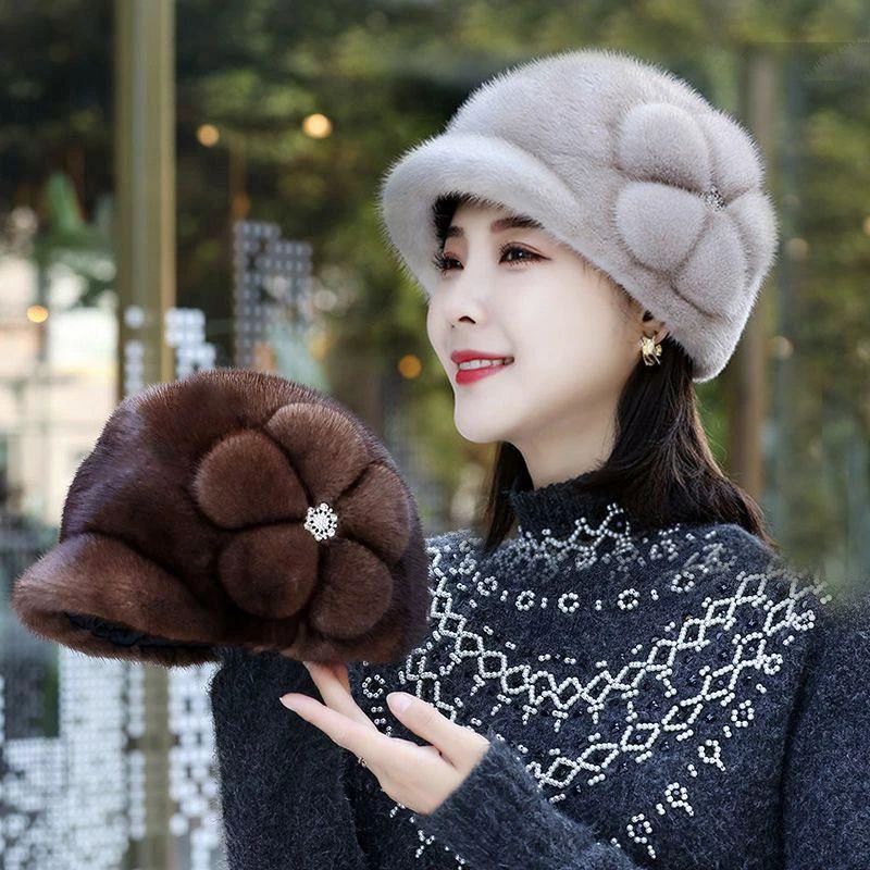 新款户外仿水貂帽子女貂皮帽子花朵鸭舌帽冬季保暖护耳皮草貂毛帽