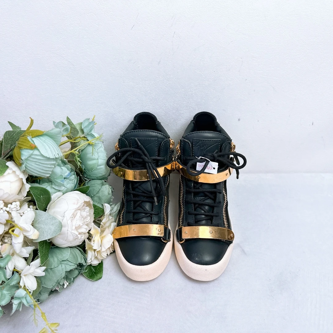 95新  安洁利 严选/ GiuseppeZanotti高帮板鞋 /36码/Xspr2102