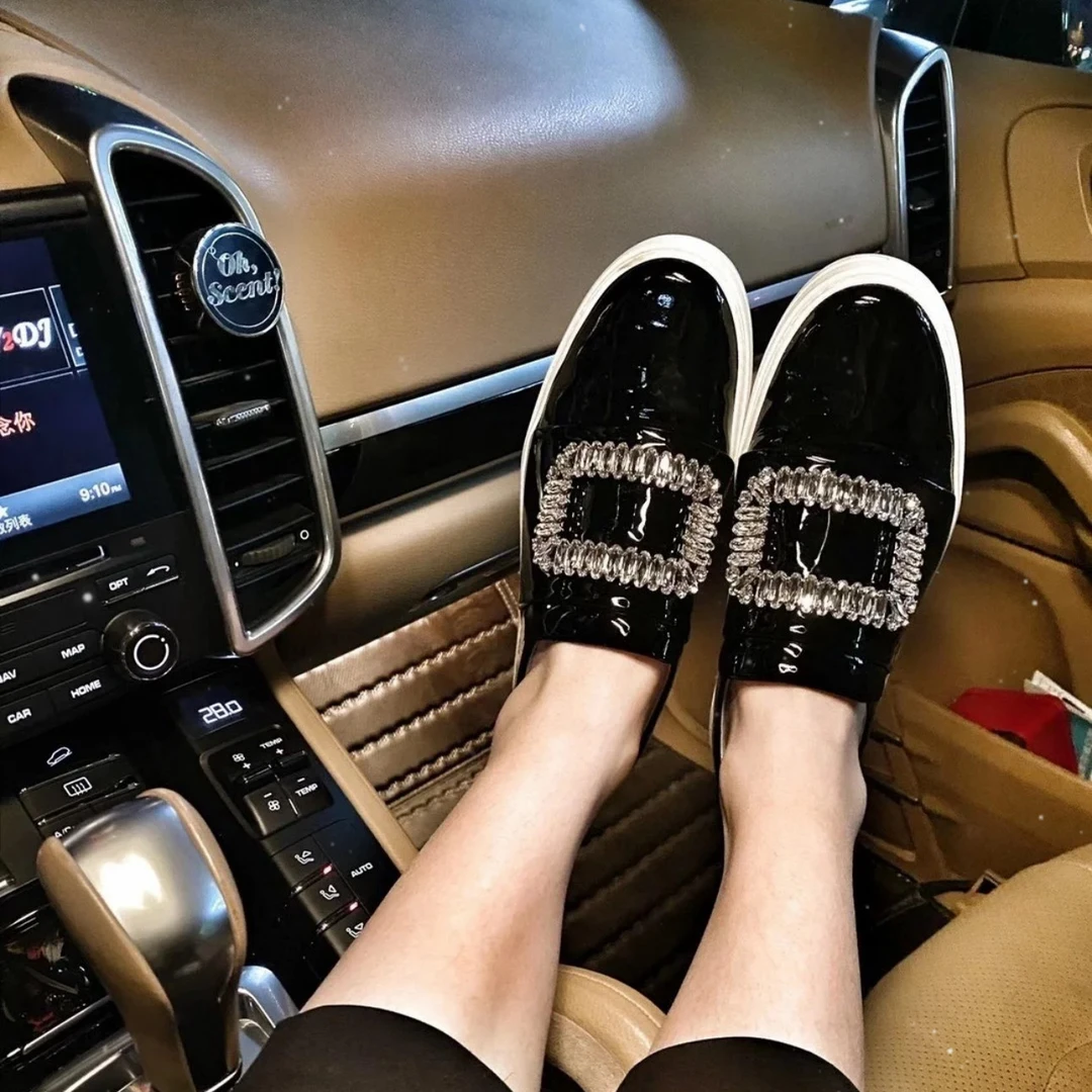 95新 Roger Vivier/罗杰·维威耶 板鞋/37码/成色95/Xsps8958