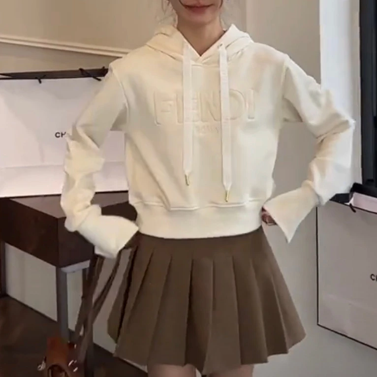95新 FENDI/芬迪 连帽卫衣/S码/Xsp29651