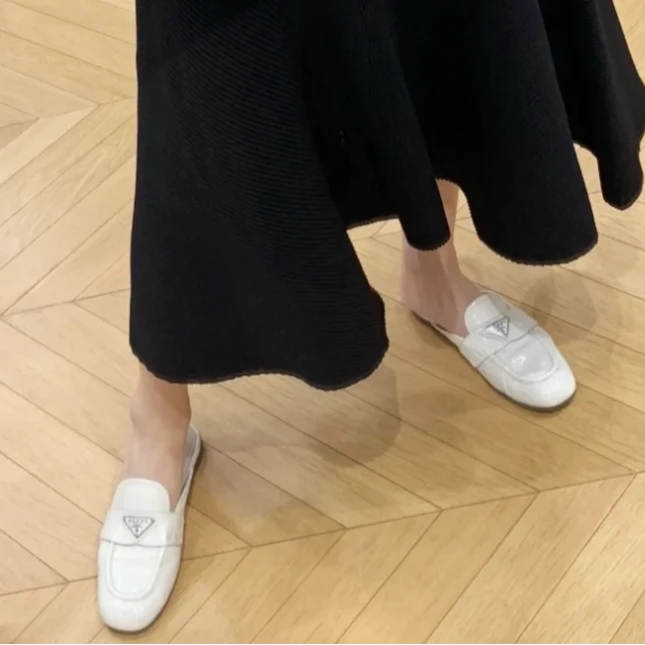 95新 Prada/普拉达 半拖/36.5码/成色/xspn4036