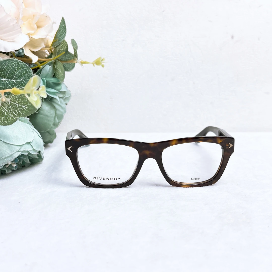 全新未使用 Givenchy/纪梵希 眼镜/闲置/Xspm315