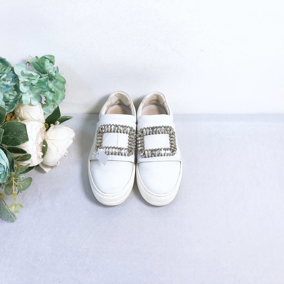 95新 Roger Vivier/罗杰·维威耶 鞋/34.5码/成色/Xsp23398