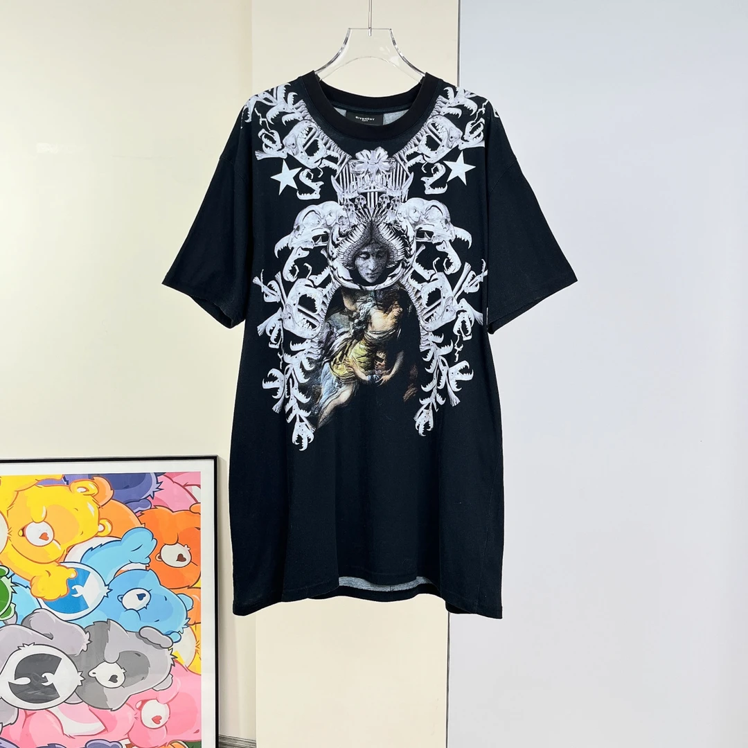 95新 Givenchy/纪梵希 短袖T恤/M码/成色95/Xsp27223