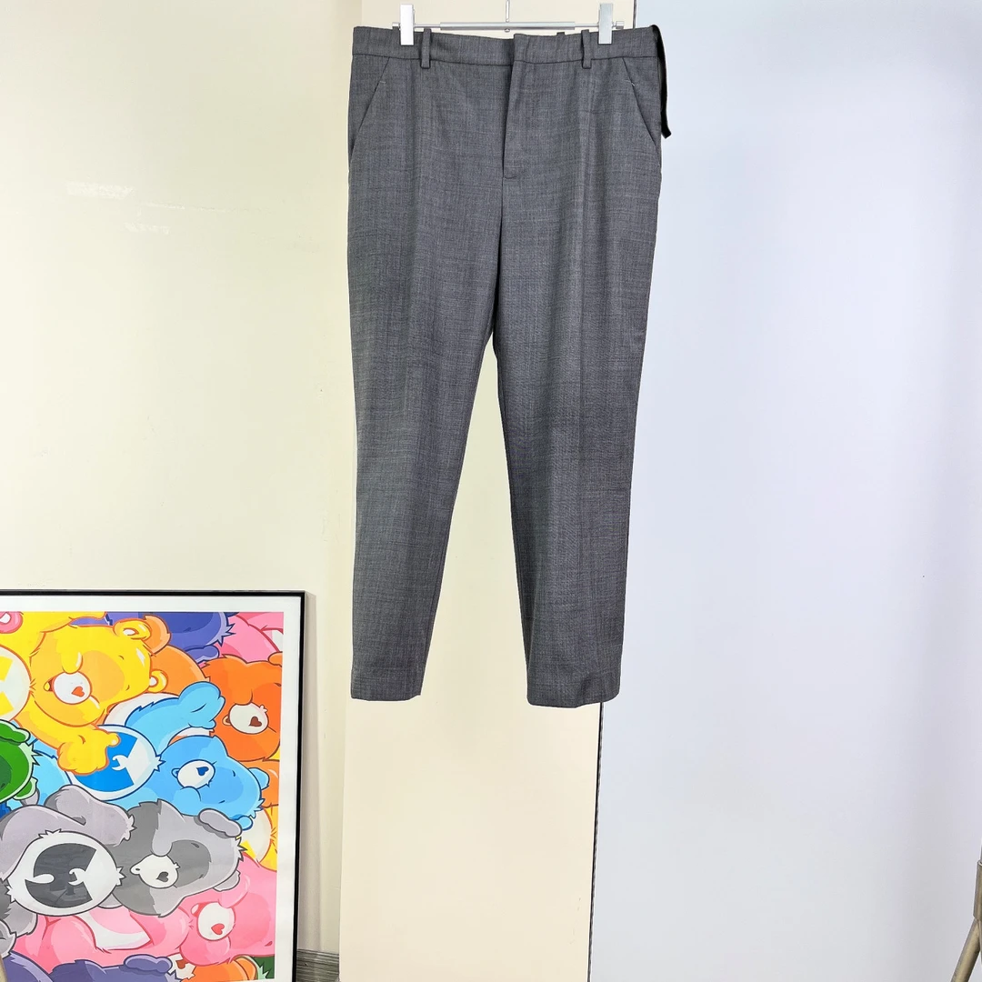 99新 LV 裤子/40码/Xspr2997