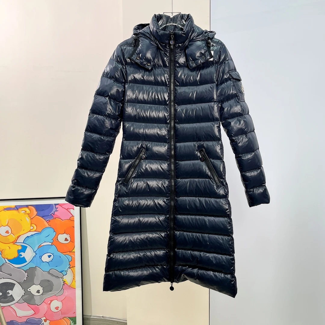 99新 MONCLER 羽绒服/1码/成色95/Xsp23739