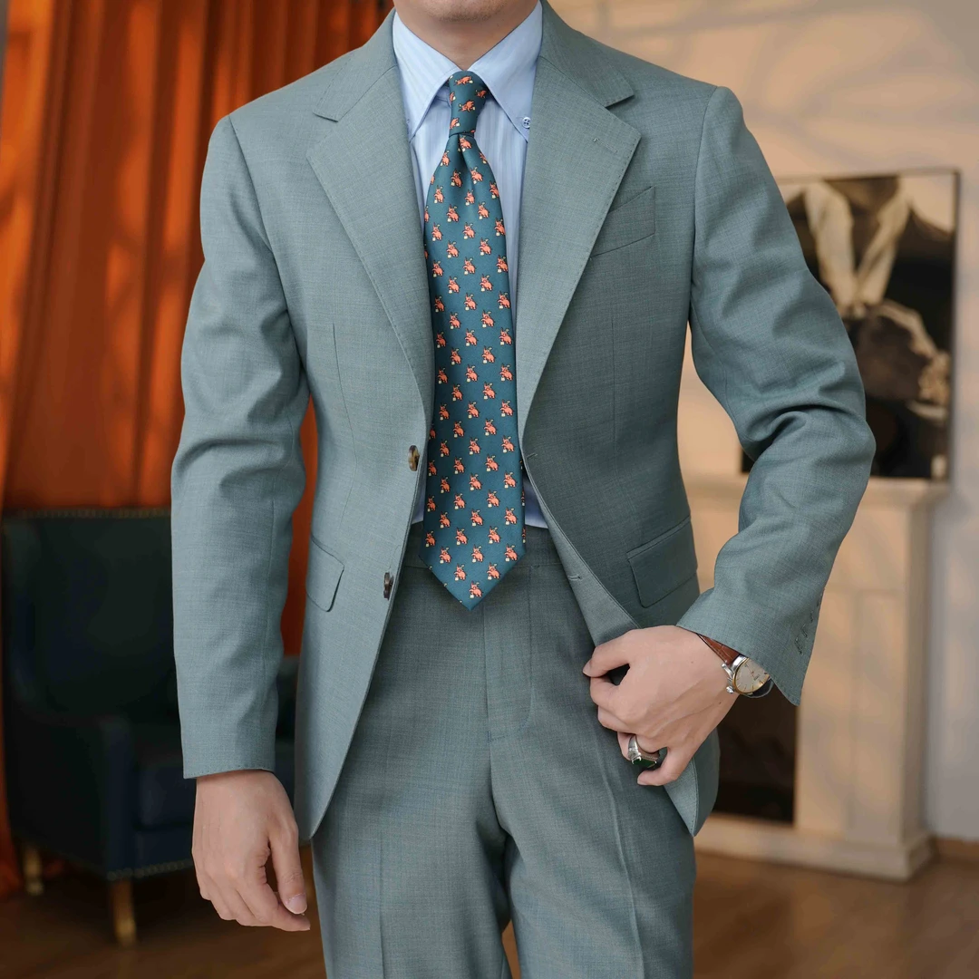 盛先绅高定绅士男士绿色休闲时尚西服意式平驳领单排西装套装