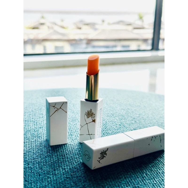 【春风有信】雅蕴莹润唇膏