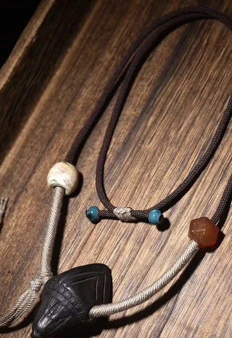 手工塑造藏式擦擦