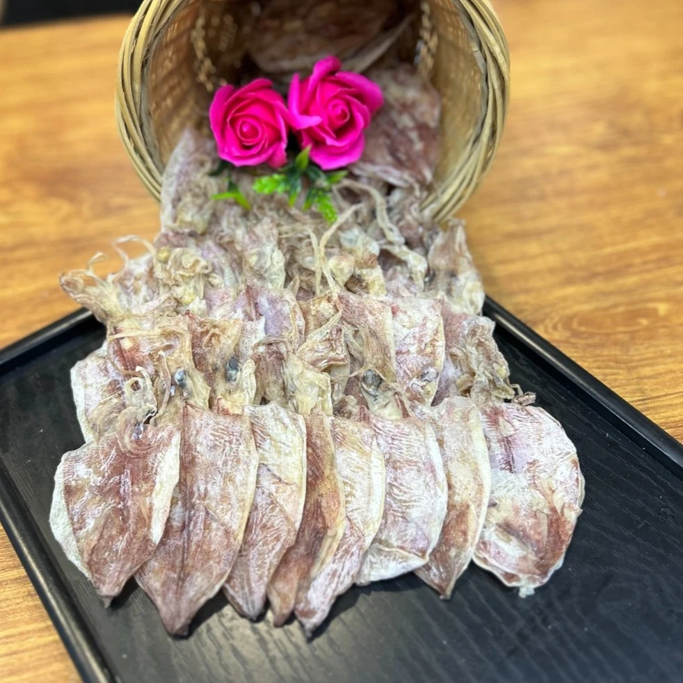 A 级 5号烧烤鱿鱼干手工晾晒1斤/半斤《1斤55-60只》