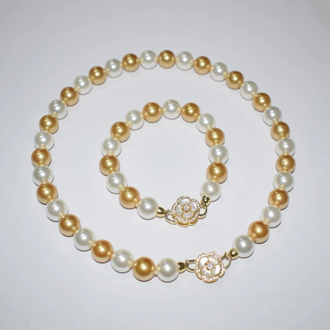 合金项链 山茶花金白珠2色混彩海贝梅花扣正圆极强光时尚百搭项链