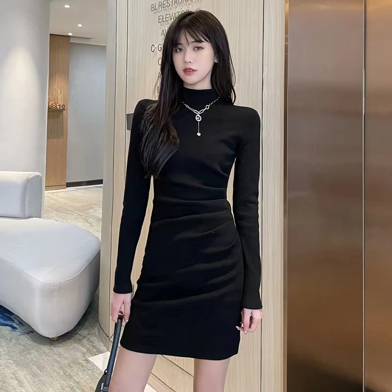 打底针织女秋冬配2023新款显瘦气质内搭紧身黑色包臀裙女装连衣裙