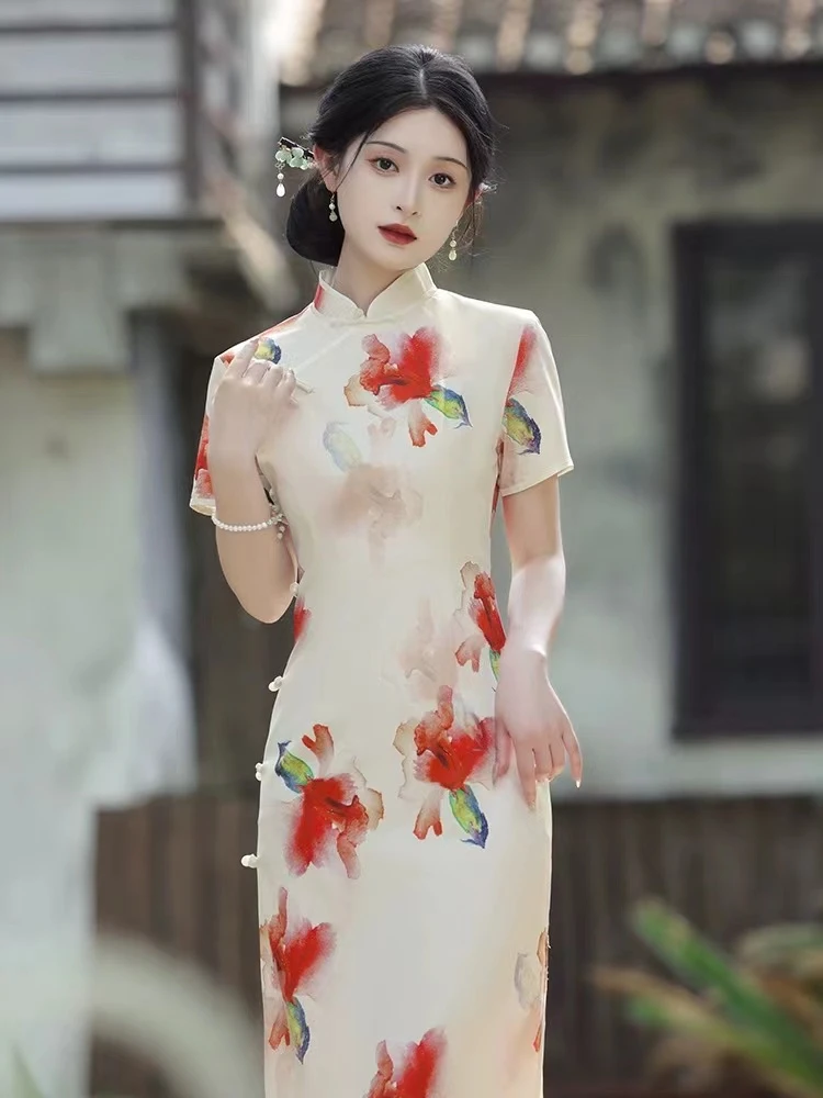 0708 米色 红花 米八扣 旗袍