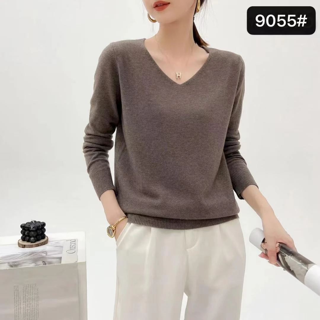 春秋上衣女新款韩版套头针织衫V领长袖毛衣修身百搭女纯色打底衫