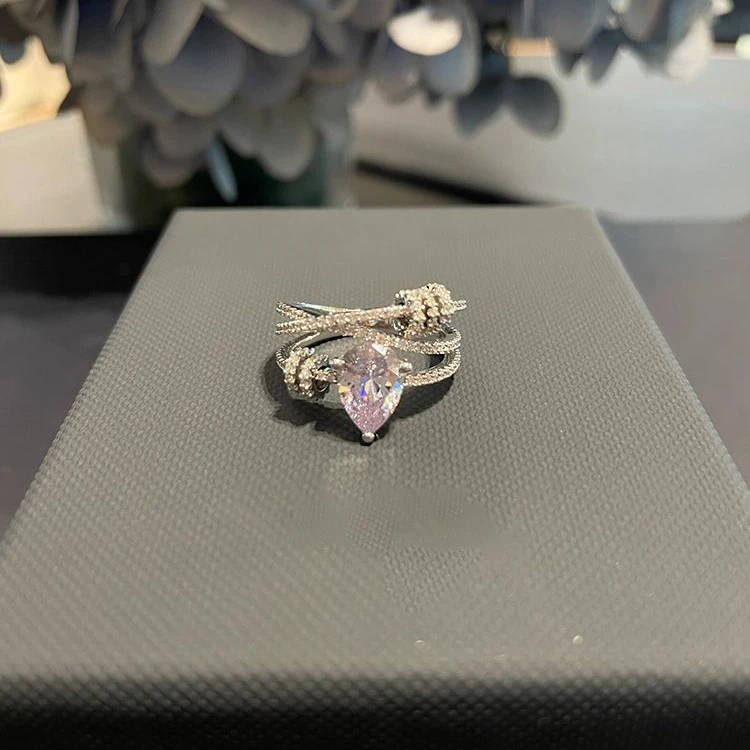 铜合金戒指 法式高颜值粉色戒指百搭时尚款轻奢高级食指尺寸尾戒