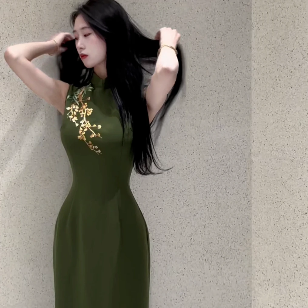 LHMknk1画报夫人原创自制高级刺绣旗袍无袖港工连衣裙  得绿枝