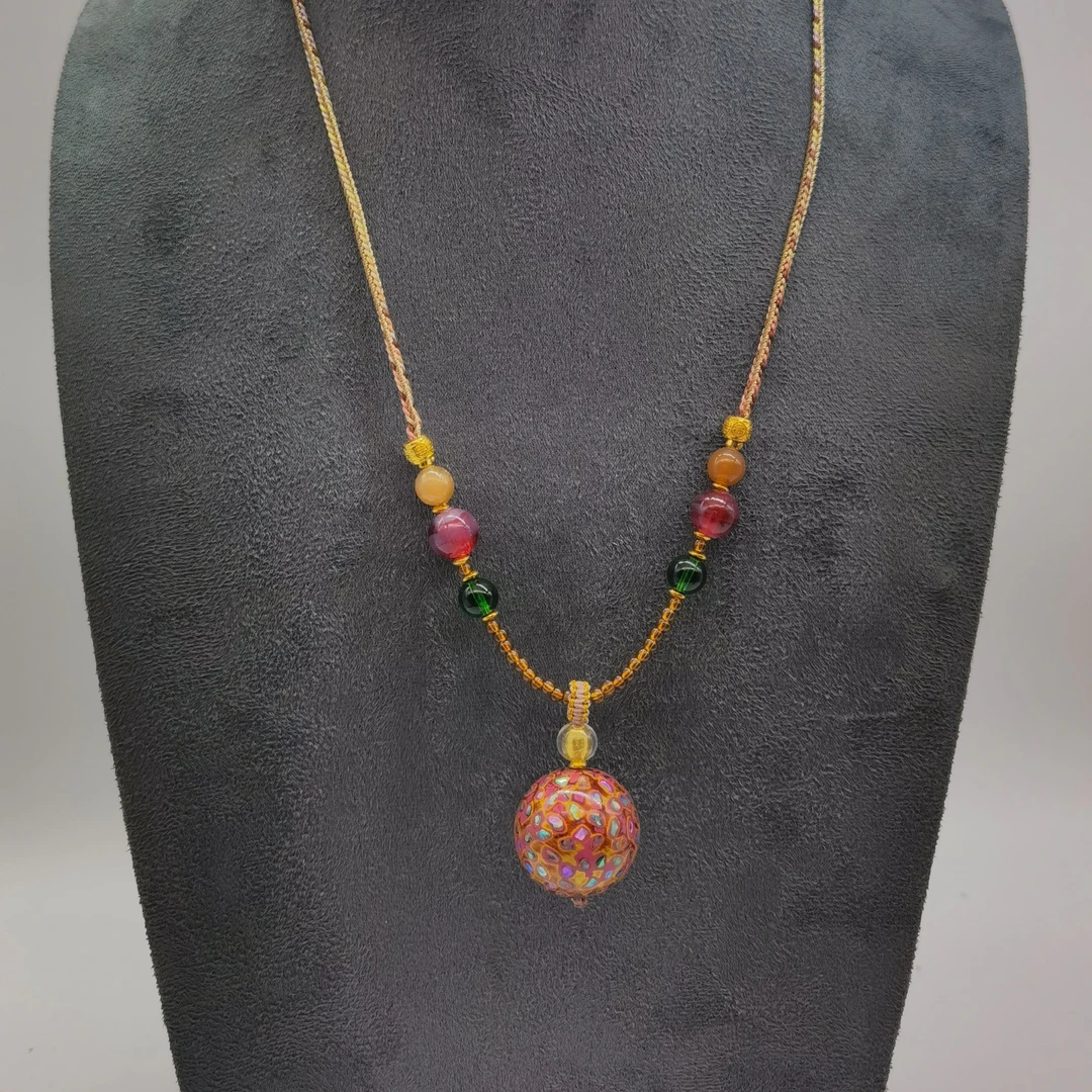 合金项链 玉楼东合金项链 XB233   大漆珠设计师款琉璃项链25mm