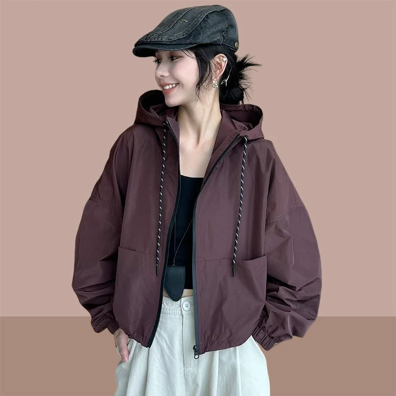 2025春秋季新款女士冲锋衣短外套欧洲站宽松洋气休闲独特夹克上衣