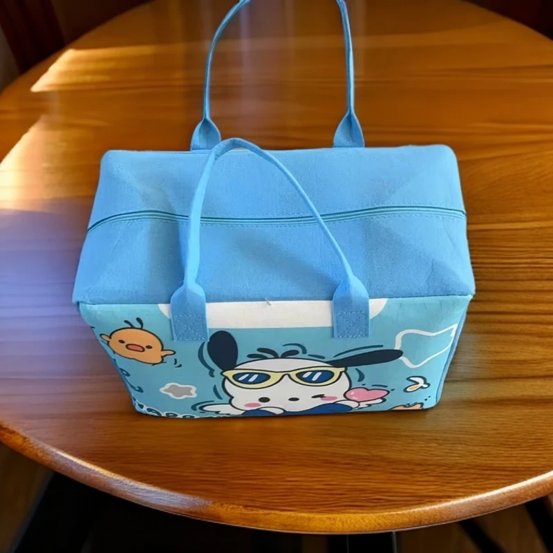 毛毡包履行收纳包家用大容量化妆包