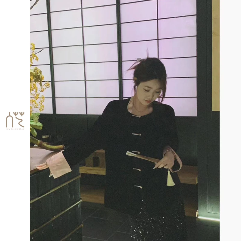 829 【现48 I荼靡如雪】软软垂丝滑丝绒新中式盘扣长袖外套 RY24523