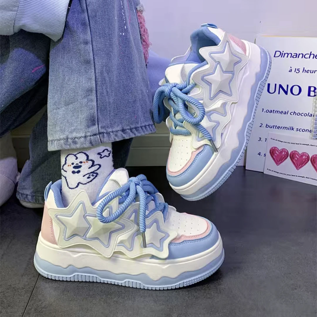 人本星星女鞋学生板鞋低帮潮休闲鞋子百搭小众日系增高小白鞋韩版