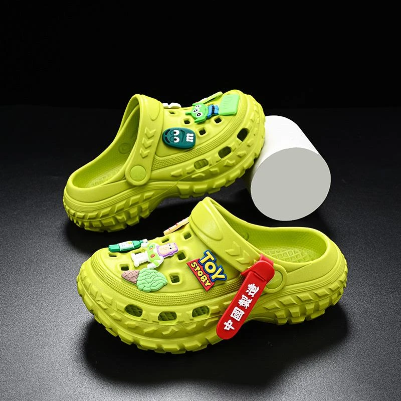 儿童洞洞鞋男童女童拖鞋夏季防滑软底中大童男孩外穿轻便沙滩凉鞋