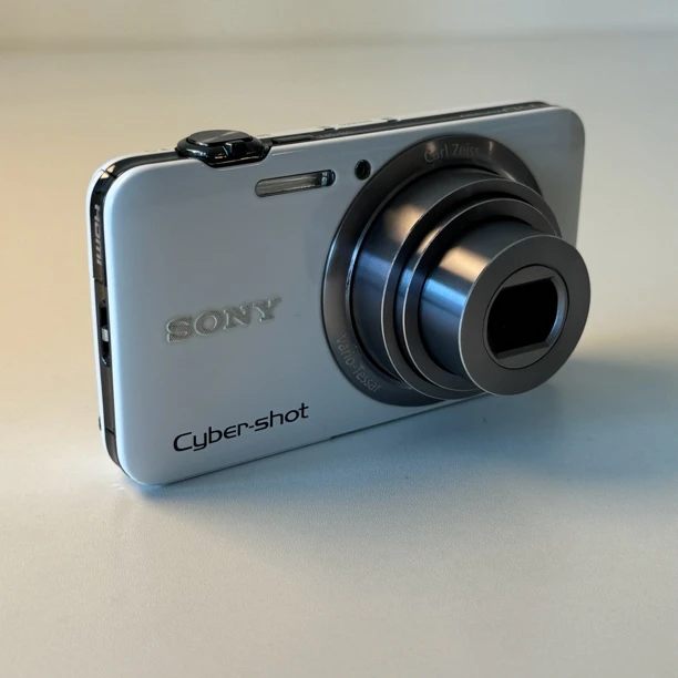 95新  SONY/索尼 wx7 白色 1620万像素 5倍变焦 ccd