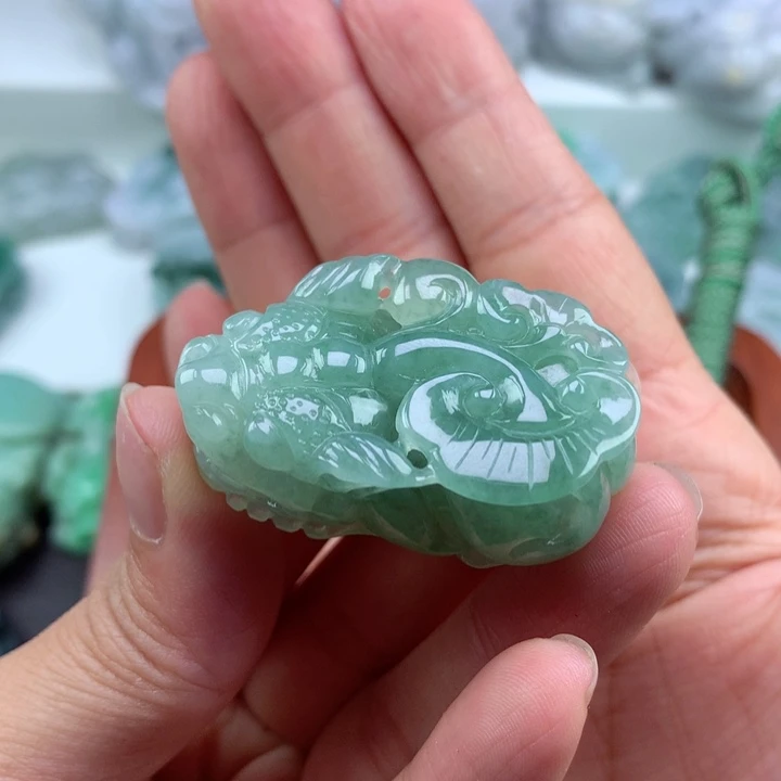 翡翠吊坠(不含链)未镶嵌