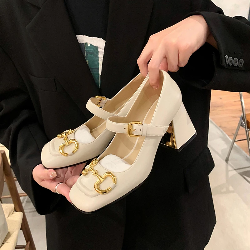 2025超火新款单鞋马衔扣一字带粗跟方头高跟鞋浅口复古玛丽珍鞋女