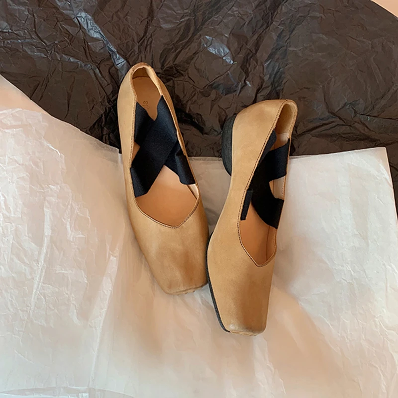 uma猪鼻子 粗跟高跟鞋丑萌一字带方头复古玛丽珍鞋芭蕾舞单鞋