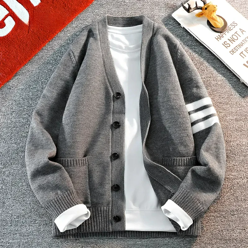 三条杠针织外套男秋冬季潮牌休闲V领青少年慵懒保暖毛衣夹克