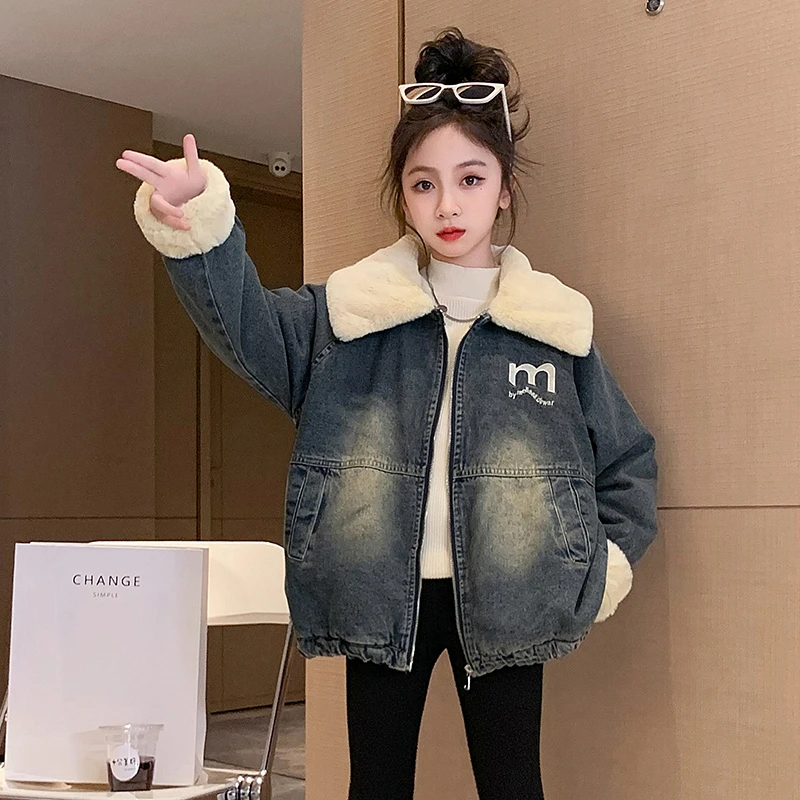 女童秋冬加绒牛仔外套2024新款洋气儿童加厚冬装大童女孩冬季上衣