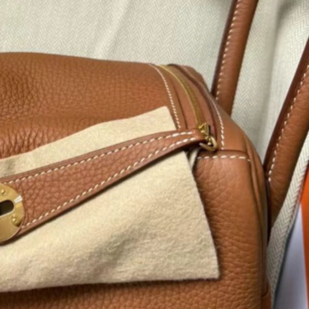 球球推荐<Ld>真皮进口时尚头层牛肩背手提琳琳迪TC手工简约时尚包