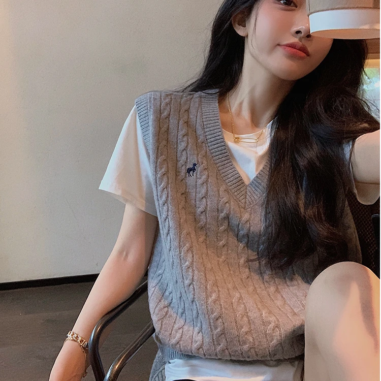 【小马马甲】秋季女款2024新款爆洋气宽松时髦大码马甲时尚针织上衣