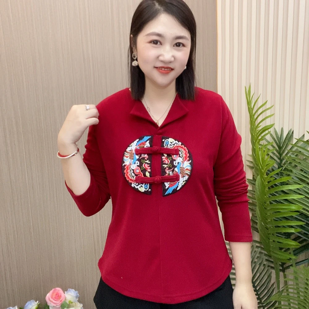 【款号8230】秋冬时尚小翻领纯色套头国风盘扣显瘦胖mm打底衫百搭