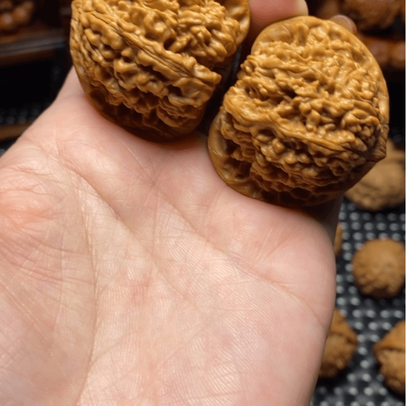 【闪购商品】文玩核桃吊坠M****，