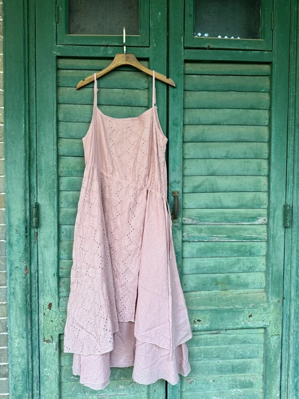 编号A48 花衣部落夏季长款粉色刺绣拼接百搭气质显瘦长裙吊带裙