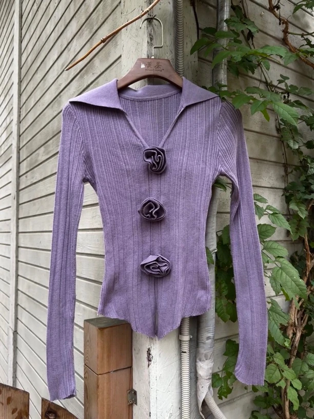 编号D169 花衣部落立体花朵翻领针织打底衫女秋季新款设计感上衣