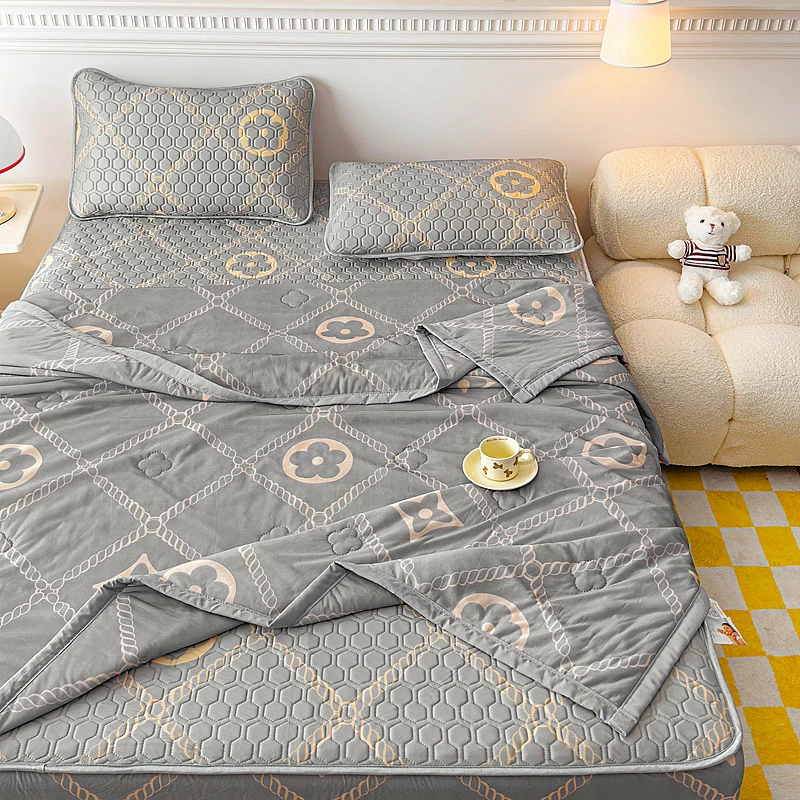 2025新款乳胶凉席夏凉被四件套夏天可水洗冰丝空调被凉感丝床笠款