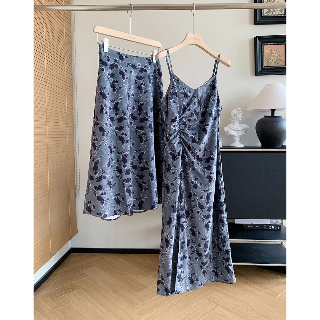 大叮自制清仓！度假风水墨疏影碎花半裙+吊带裙！L724