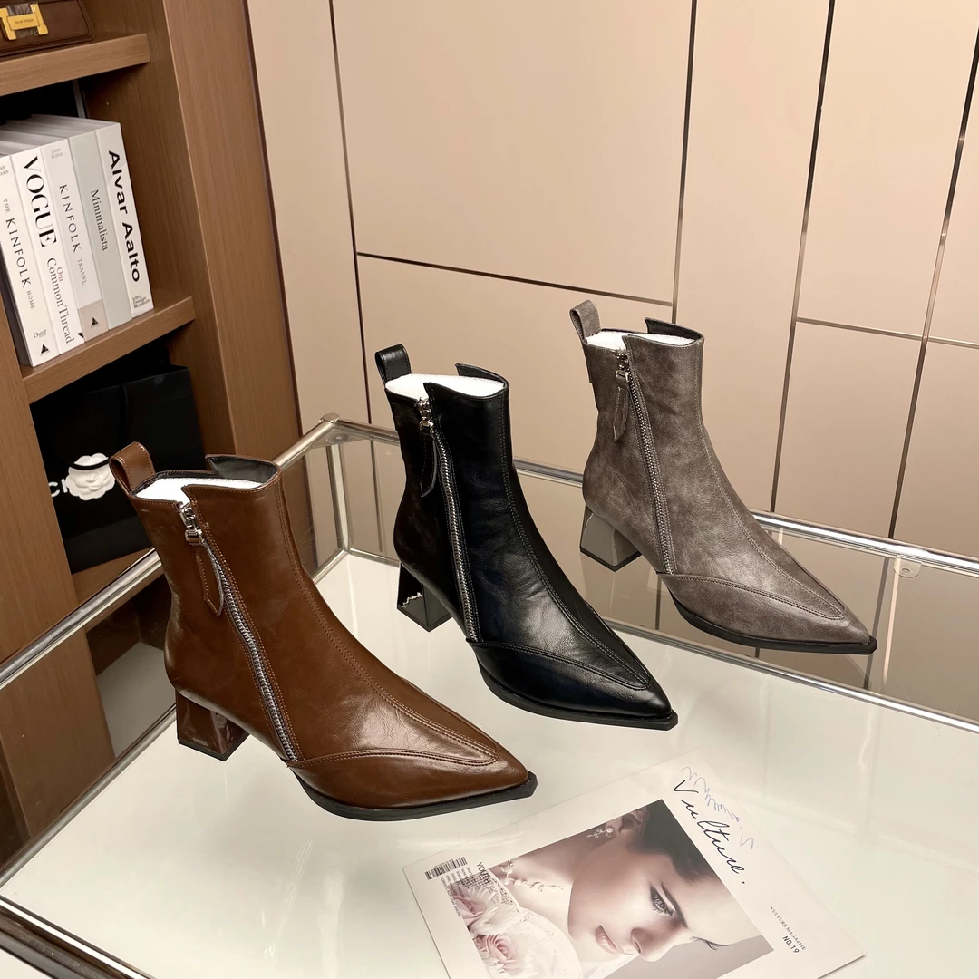 星橙女鞋法式尖头褶皱堆堆靴高级感秋冬粗跟气质商务加绒短靴女