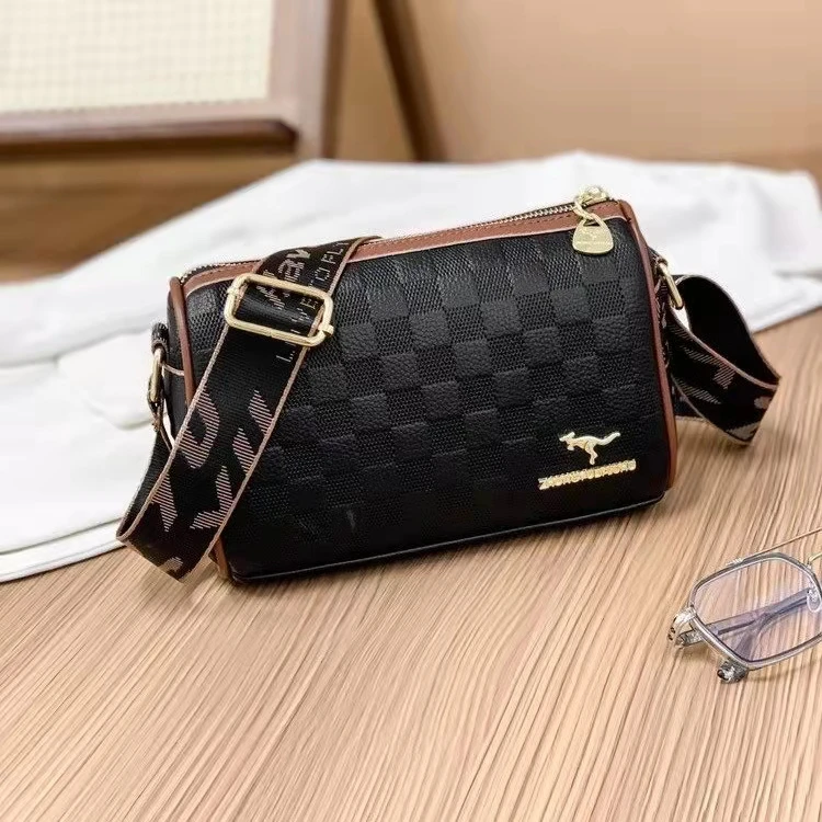 《主播优选》女士斜跨单肩包棋盘格宽背带时尚百搭小众腋下枕头包