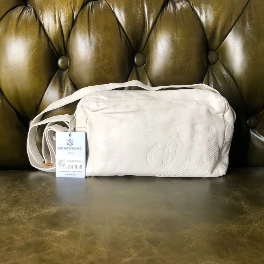 95新 LOEWE/罗意威 安洁利严选罗意威全皮相机单肩包/WHL410104H