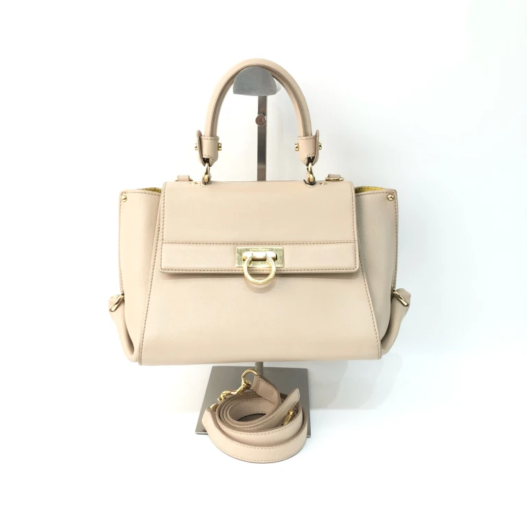 95新 FERRAGAMO/菲拉格慕 95新 安洁利严选菲拉格慕包WHZ19787